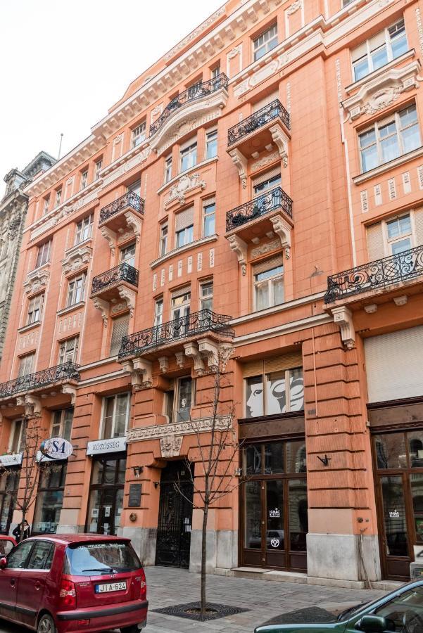 Danubius Grand Astoria Budapeste Exterior foto