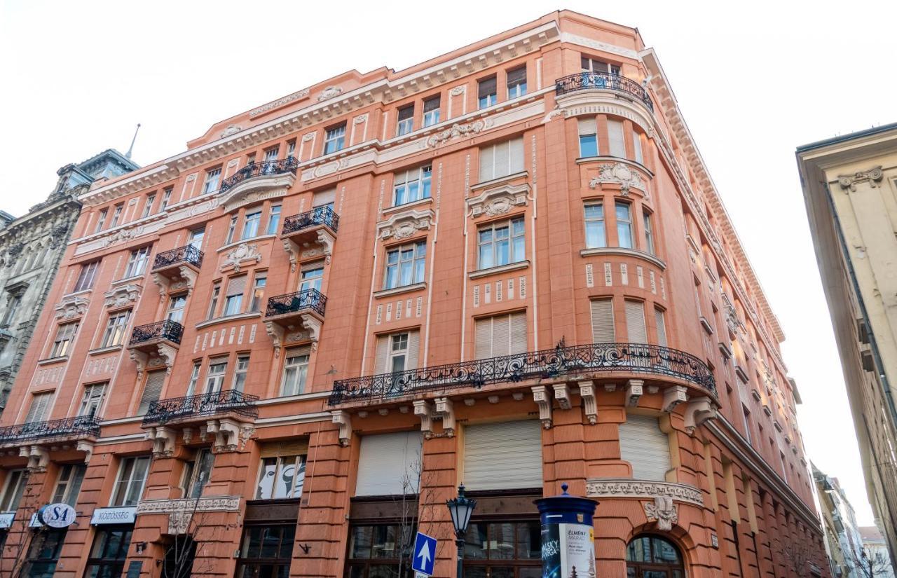 Danubius Grand Astoria Budapeste Exterior foto